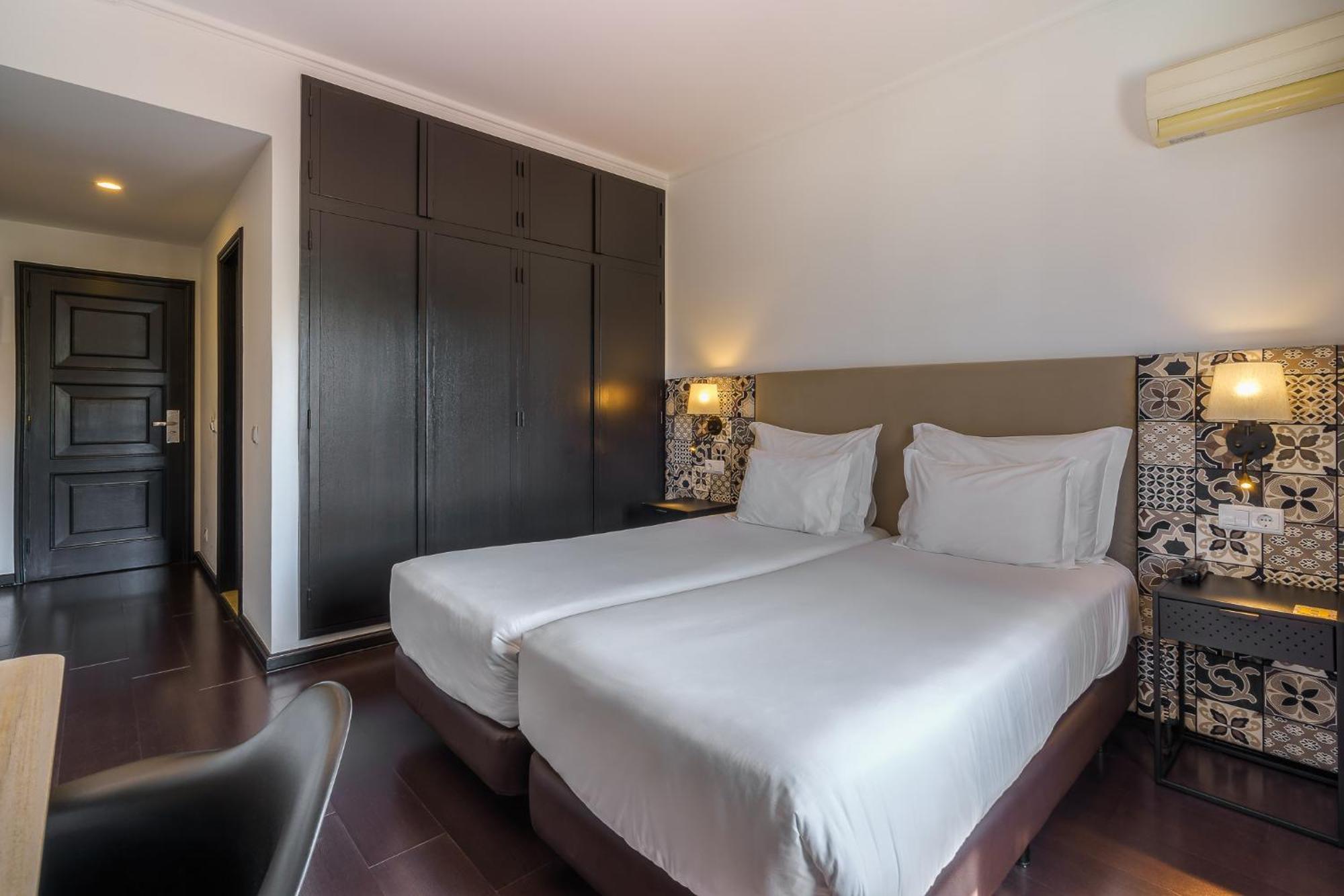 Aquahotel Овар Экстерьер фото
